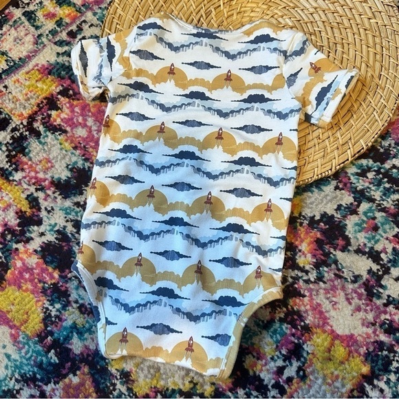 Kate Quinn Bamboo Rockets Short Sleeve Bodysuit - Picture 2 of 3